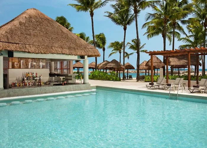 Resort Dreams Aventuras Riviera Maya 4*